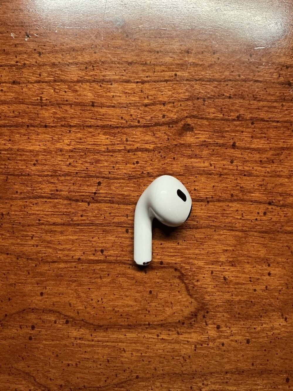 Apple AirPods Pro 2 LEFT Earbud A2699
